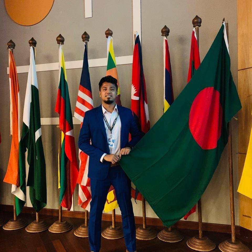 Minhaj Mimo , Entrepreneur | CTO | Developer | Analyst